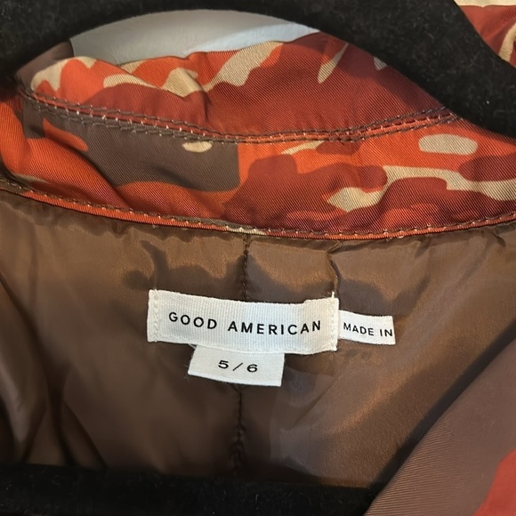 NWT!😍Good American Trucker Puffer NWT Camouflage Jacket Size 5/6=2X/3X - Picture 5 of 9